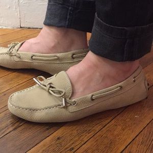 Tod’s Leather Driving Loafer - Tan